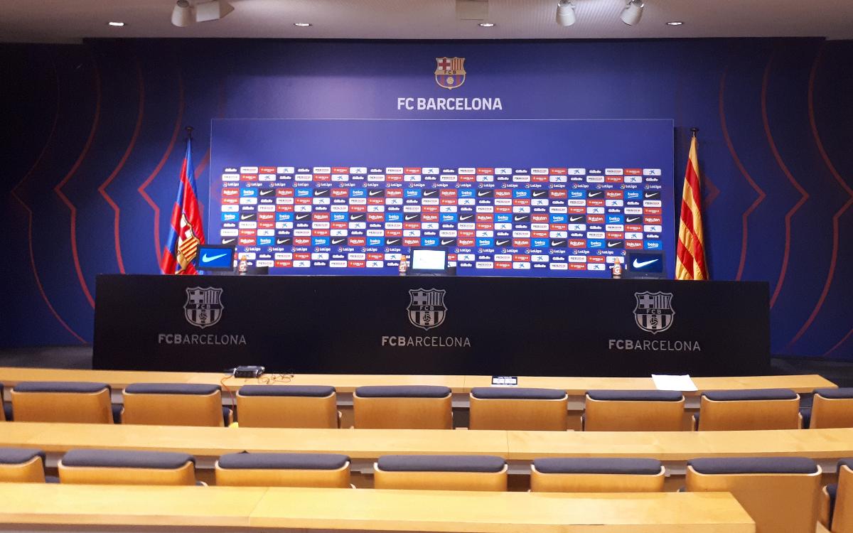 Ricard Maxenchs Press Room - Camp Nou